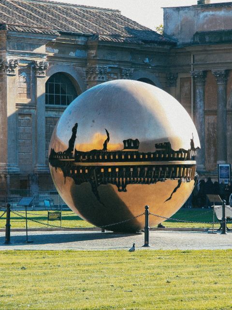 Rome: Vatican Museums and Sistine Chapel Tour with Ticket - Three galleries of maps, tapestries, and light