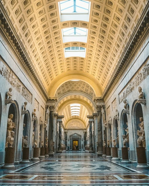 Rome: Vatican Museums, Sistine Chapel and St. Peter's Tour - The Sistine Chapel, with the explanation before silence