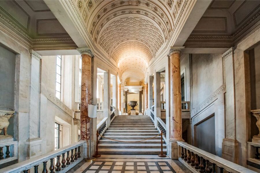 Rome: Vatican Museums & Sistine Chapel Skip-the-line Ticket - A self-guided visit means more freedom, and more homework