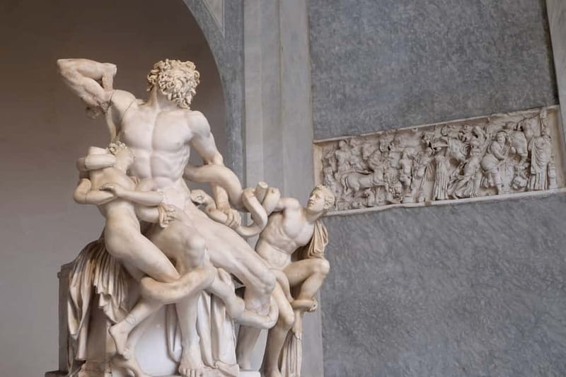Rome: Vatican Museums & Sistine Chapel Skip-the-Line Tour - Crowds, pacing, and group control