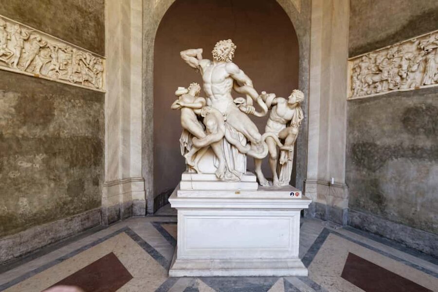 Rome: Vatican Museums & Sistine Chapel Tour with Fast Entry - Why the guide can make or break the visit