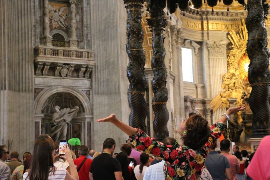 Rome: Vatican Museums & St. Peter's Basilica with Dome Climb - The essential points at a glance