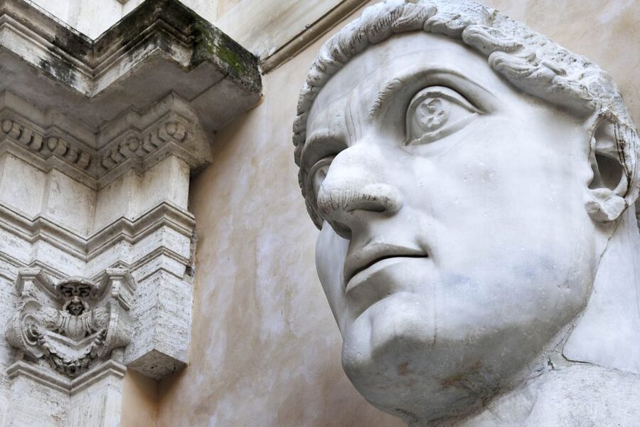 Rome: Vatican Pass, Top Attractions and Free Transport - Pickup, clothing, and other details