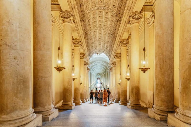 Rome: Vatican, Sistine Chapel and Basilica Guided Tour - Why a guide helps inside the Vatican Museums