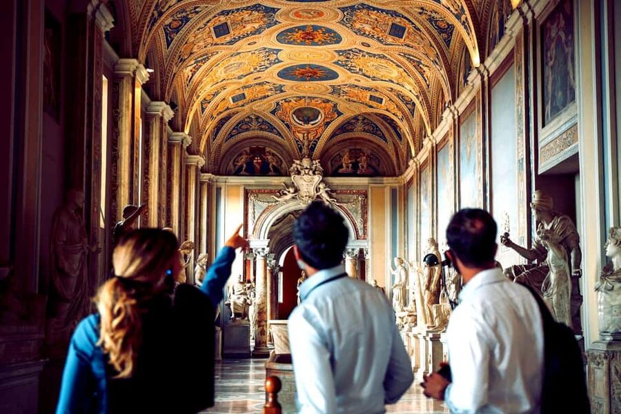 Rome: Vatican & Sistine Chapel Tour + Optional Colosseum - What this Vatican tour actually covers
