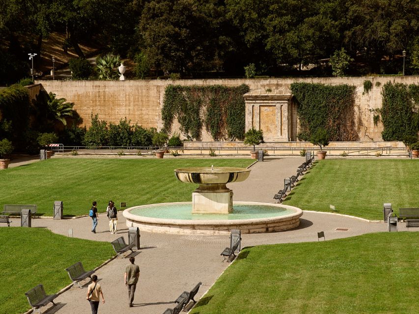 Rome: Vatican & Sistine Chapel Tour + Optional Colosseum - Ancient sculpture in the Pio-Clementino Museum