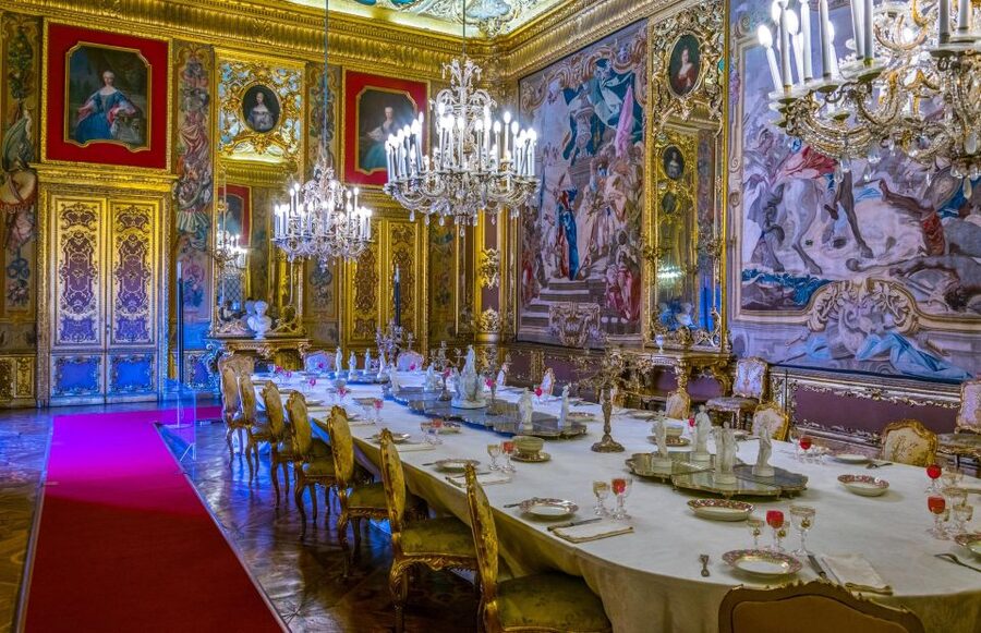 Royal Palace of Turin Skip-the-Line Ticket and Guided Tour - The Chapel of the Holy Shroud