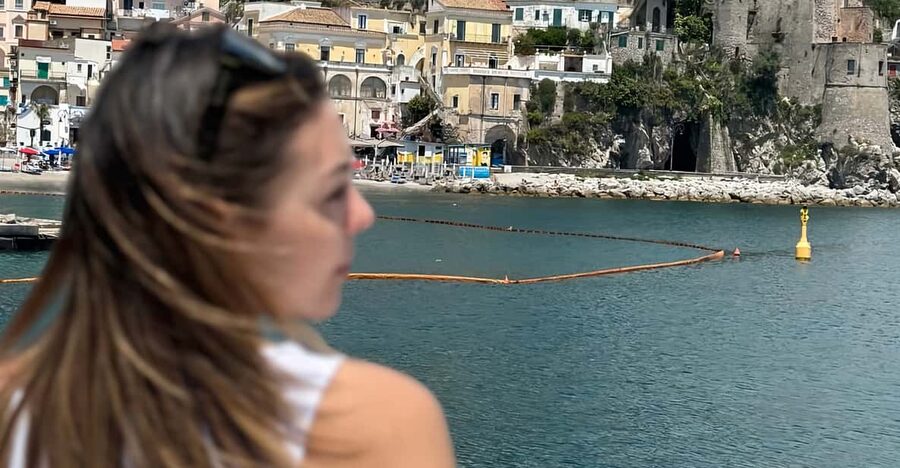 Salerno: Amalfi Coast Cruise with Lunch, Aperitif & Swimming - Leaving Salerno with a Prosecco in hand