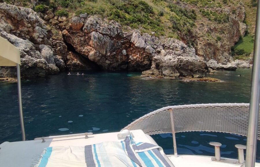 San Vito Lo Capo: Boat Trip with 3 Swimming Stops and Snacks - Is the $59 price good value?