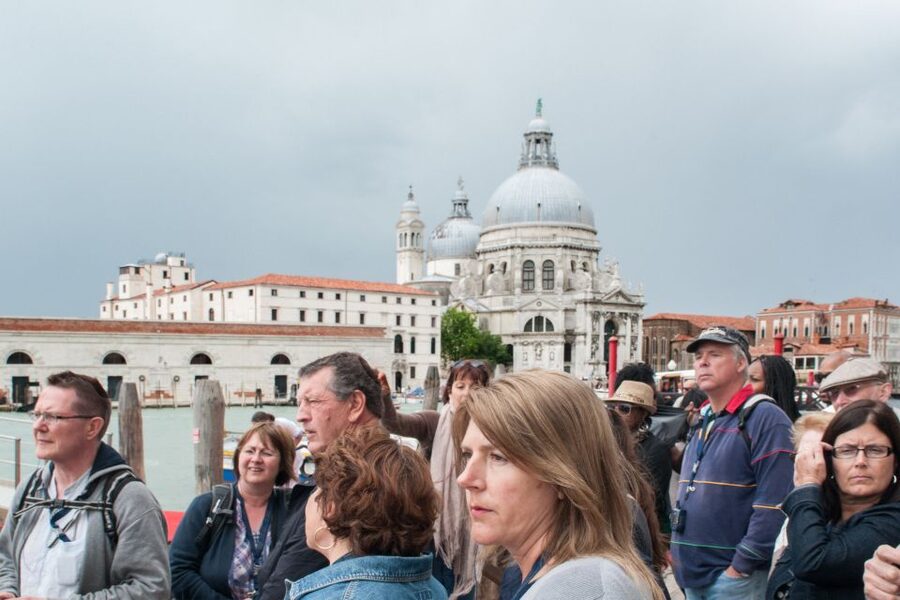 Secret Venice & Gondola Tour - Why this tour works well on a first day in Venice