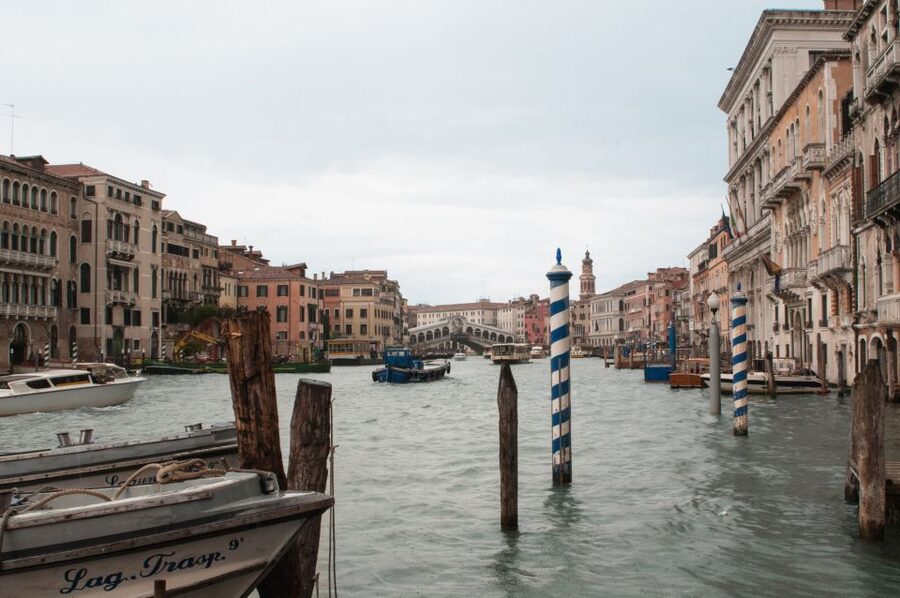 Secret Venice & Gondola Tour - The gondola ride near San Marco