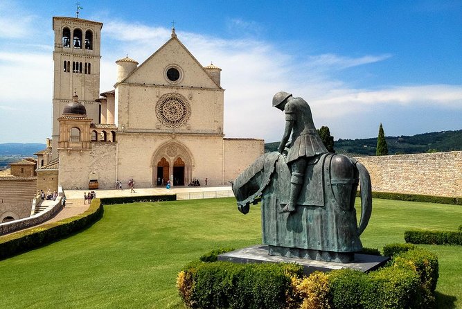Small Group Tour of Assisi and St. Francis Basilica - The Lower Basilica: a darker setting for St. Francis