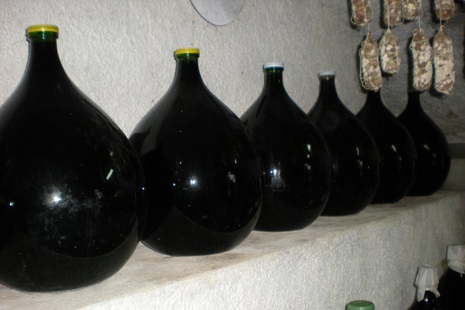 Sorrento Farm and Food Experience including Olive Oil, Limoncello, Wine tasting - A farm lunch served by the family