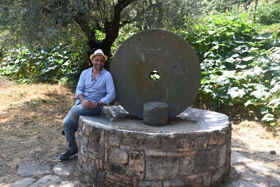 Sorrento: Farm Tour with Cheese Tasting & Pizza Making Class - Who will get the most from this four-hour outing