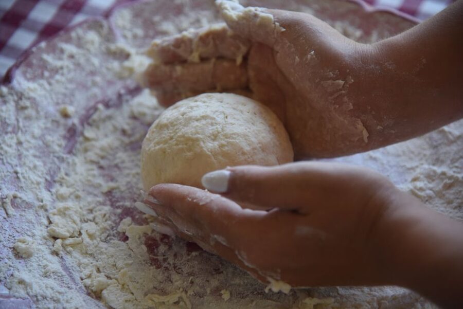 Sorrento: Pizza Lesson, Wine, and Limoncello at a Local Farm - Why the farm setting adds value