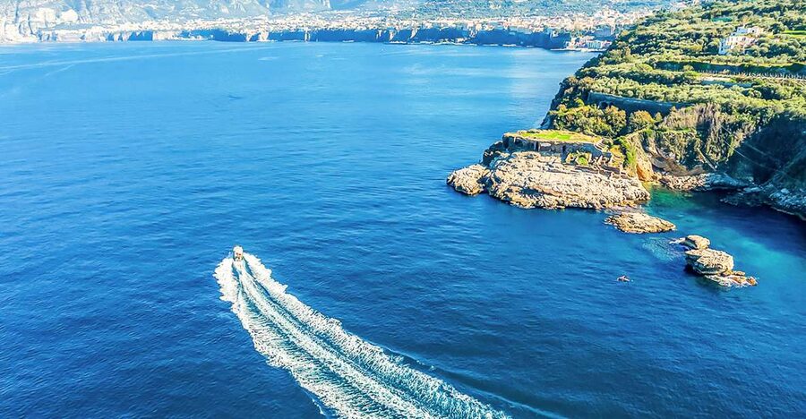 Sorrento: Sightseeing Cruise with Limoncello Tasting - Why this two-hour cruise works so well
