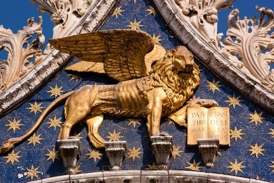 St Mark's Basilica and Doge's Palace Priority Entry Ticket - The terrace and museum: useful extras, not automatic assumptions