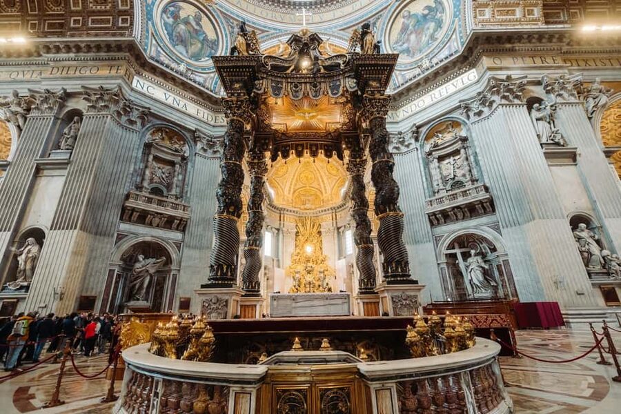 St. Peter’s Basilica Priority Access Tour with Dome & Crypt - Who should book this St. Peter’s tour?