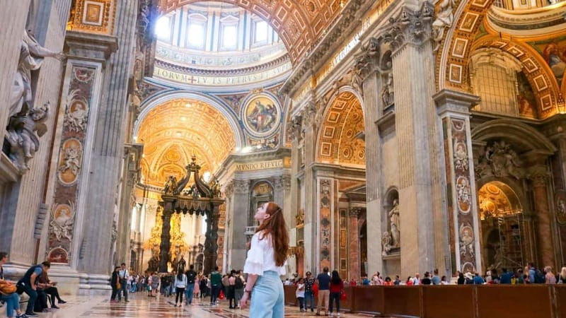 St. Peter's Dome Climb, Basilica and Vatacombs Tour - Guides who add life to the visit