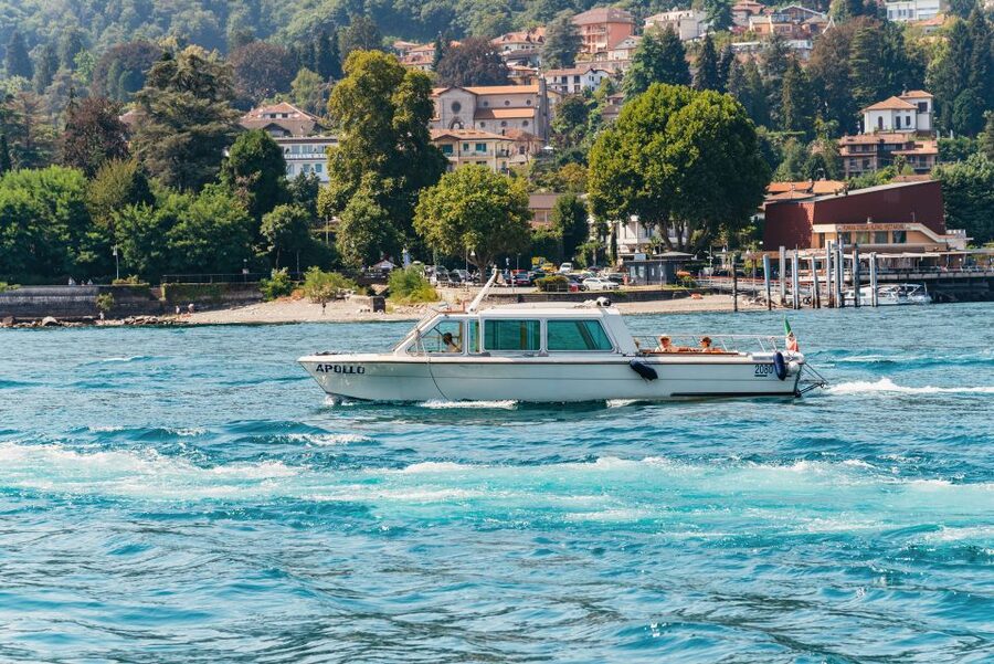 Stresa: 3 Borromean Islands Hop-On Hop-Off Boat Tour - What the $14 boat pass really covers