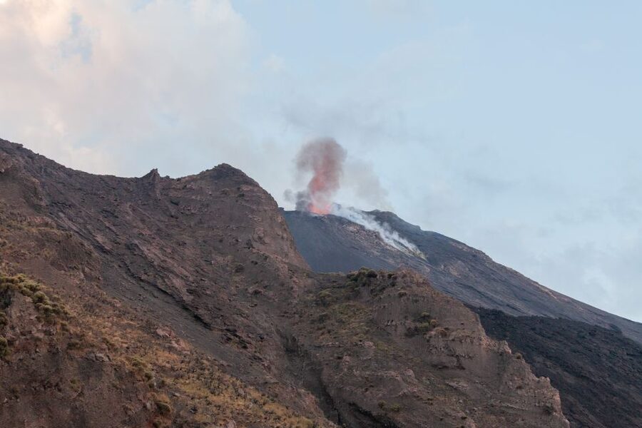 Stromboli: Sunset Trekking at Sciara del Fuoco - The descent by headlamp