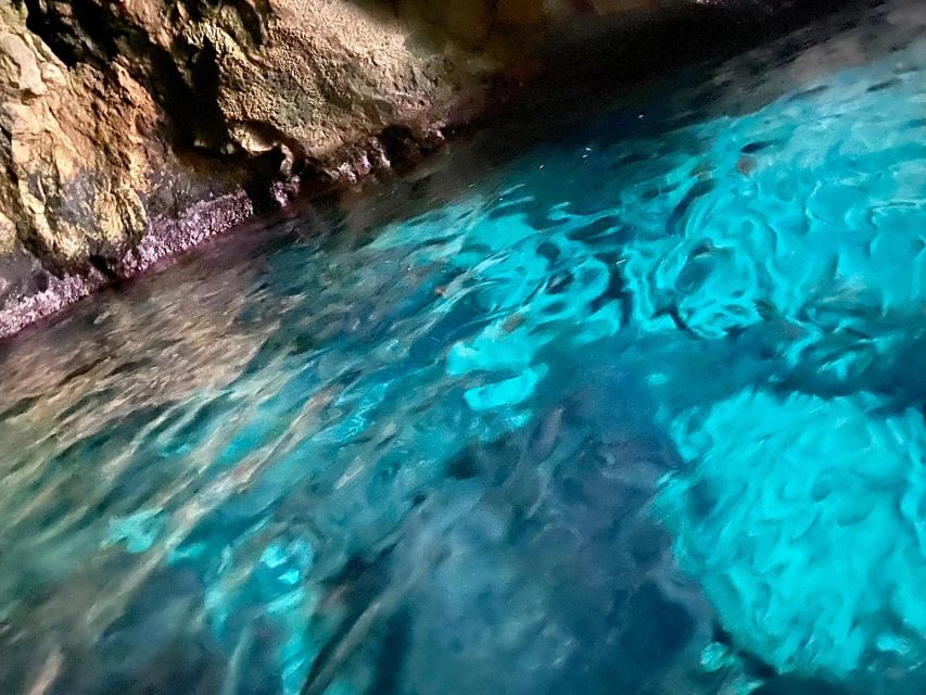 Syracuse: Boat Trip of Ortigia Island and Sea Caves - Who Gets the Best Value at $23