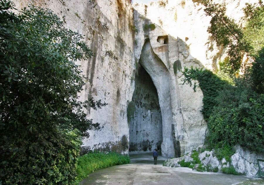 Syracuse: Neapolis Archaeological Park Small Group Tour - The Roman Amphitheater finishes the walk