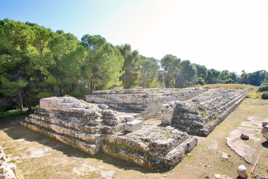 Syracuse: Neapolis Archaeological Park Small Group Tour - The Ear of Dionysius and its strange echo