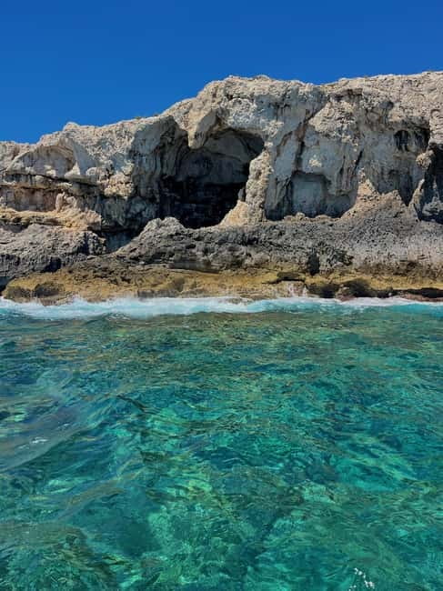 Syracuse: Ortigia Island and Sea Caves Boat Tour with Drinks - What This Syracuse Boat Ride Actually Gives You