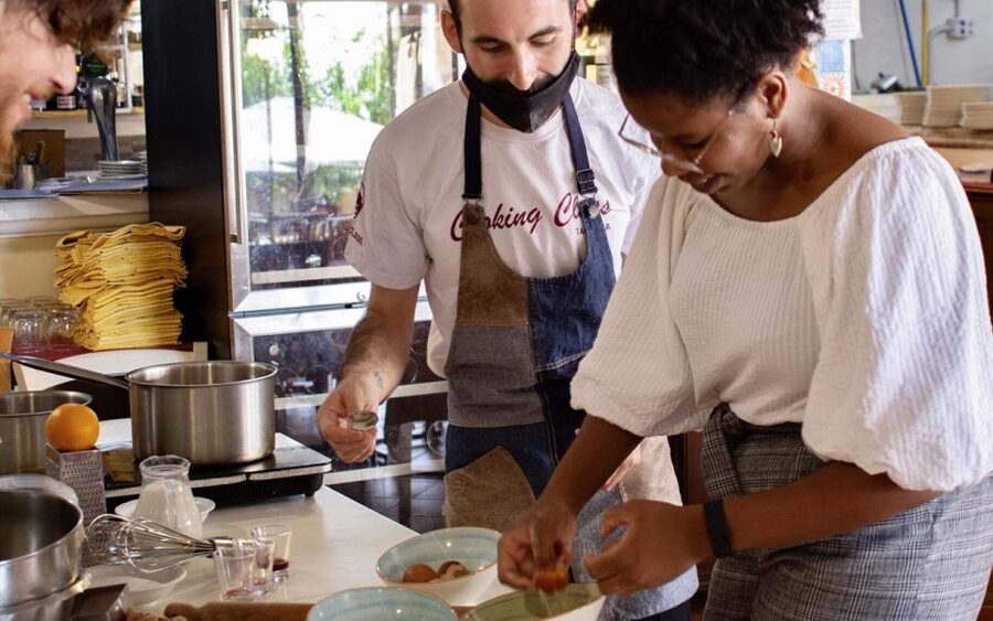Taormina: Cannolo Cooking Class with Completion Certificate - Should you book the cannolo class?