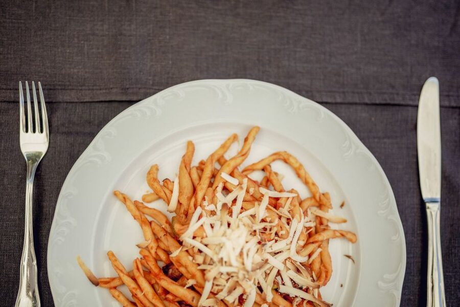 Taormina: Godfather Vs Mafia Tour with Pasta Lunch - Key points to know before booking
