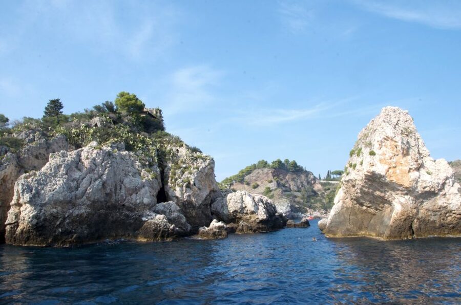 Taormina: White Lotus Tour - Leaving from Giardini Naxos