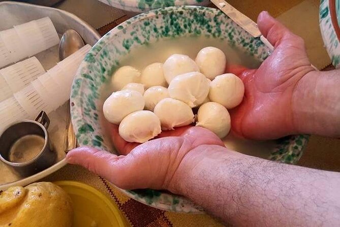 Toss, Bake, Cheers! - Sorrento Pizza Making Class with Wine - Olive oil, mozzarella, and the first taste of Campania