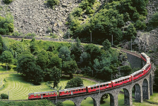 Tour Bernina Red Train And St Moritz from Milan - The return over the Maloja Pass