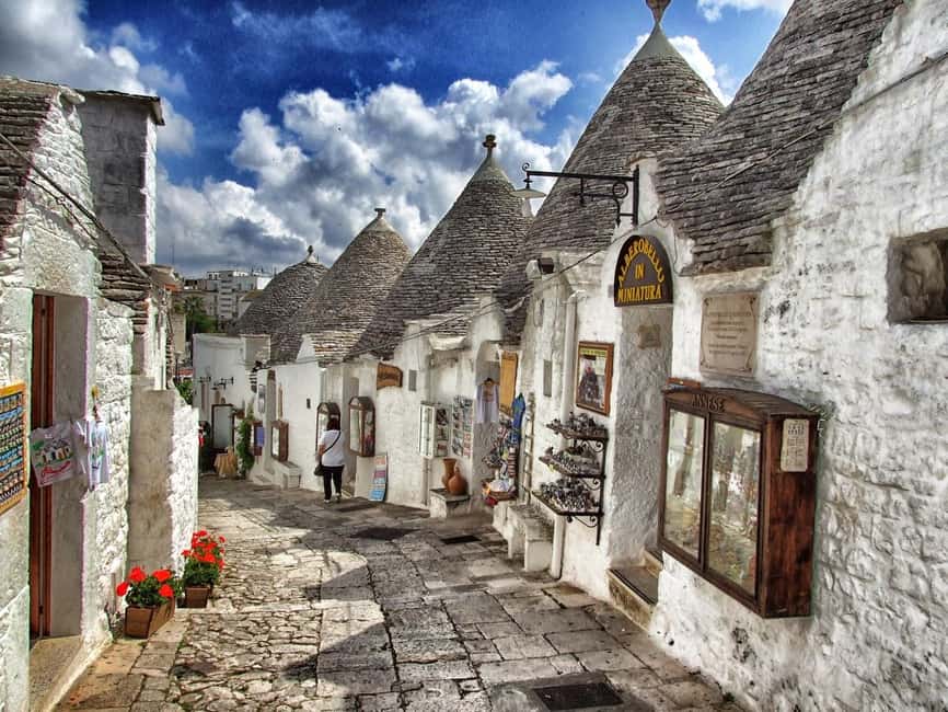 Tour di Alberobello e Matera in bus privato da Bari - Why this Bari day trip makes sense