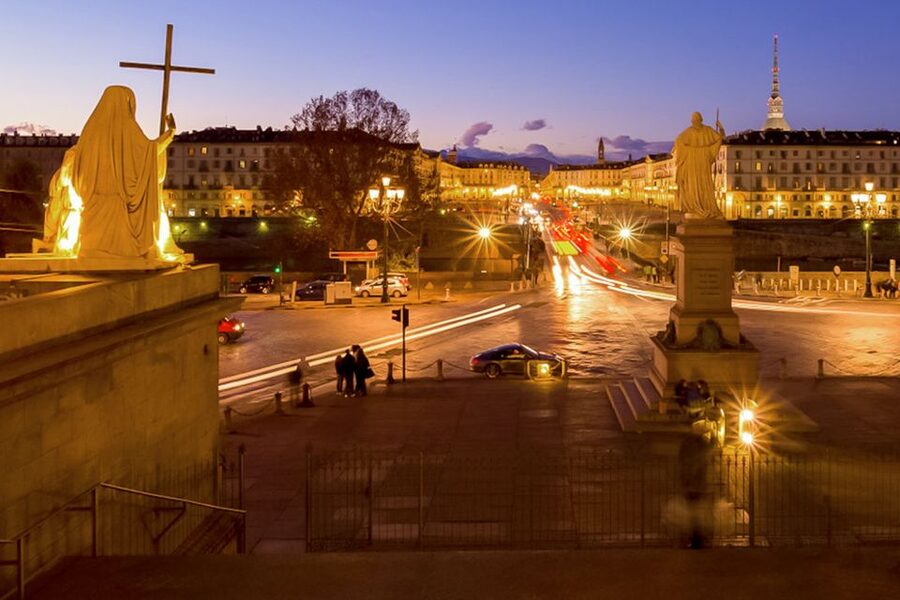Turin: Magic Guided Tour - Turin’s White Magic and City Guardians