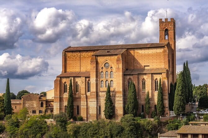 Tuscany Day Trip: Chianti & Cooking Class Small Group - Monteriggioni delivers medieval walls in a compact package