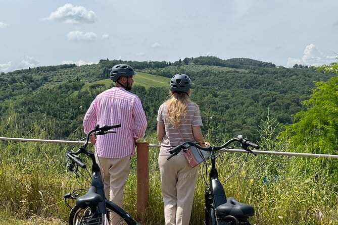 Tuscany E-Bike Tour: from Florence to Chianti with lunch and tastings - From Florence rooftops to the first Chianti hills