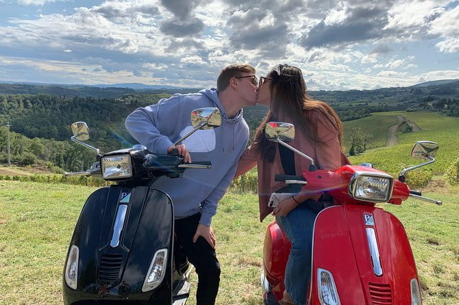 Tuscany Vespa Tour from Florence with Wine Tasting - A Tuscan winery lunch with Chianti
