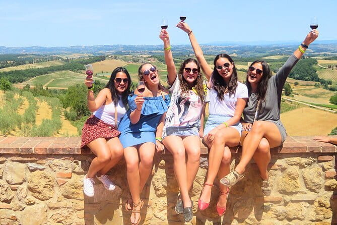 Tuscany Wine Tour: 2 Wineries & San Gimignano from Florence - The drive through Chianti and the Tuscan hills