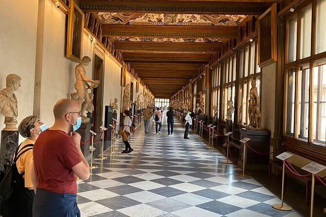 Uffizi and Accademia Small Group Guided Tour - The walk from the Uffizi to the Accademia
