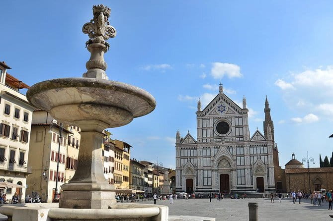 Uffizi Gallery: Entry tickets + audio guide - How long to spend inside