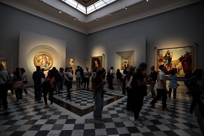 Uffizi Gallery Skip The Line Ticket or Guided Tour Options - Who should choose the guided visit?