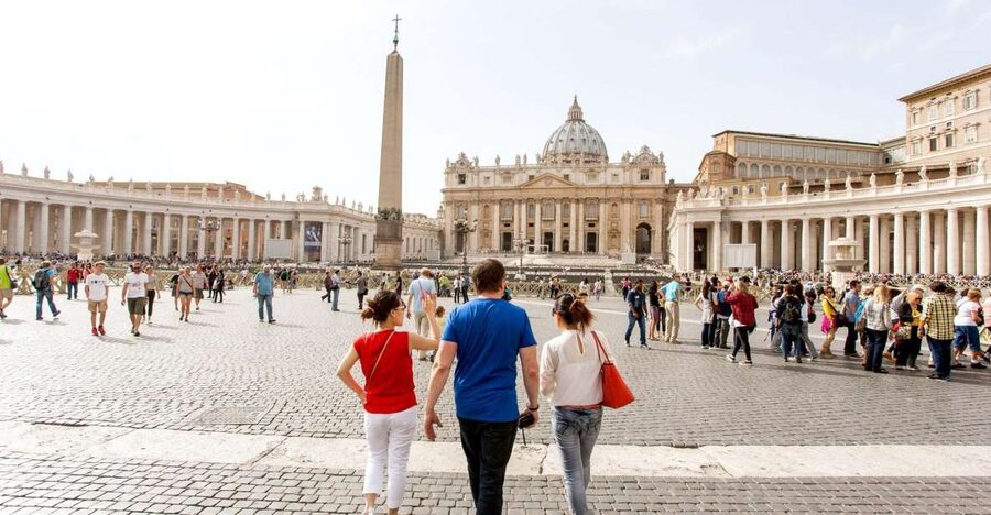 Vatican City: Skip-the-Line Vatican Museums & Sistine Chapel - Why priority entry matters at the Vatican Museums