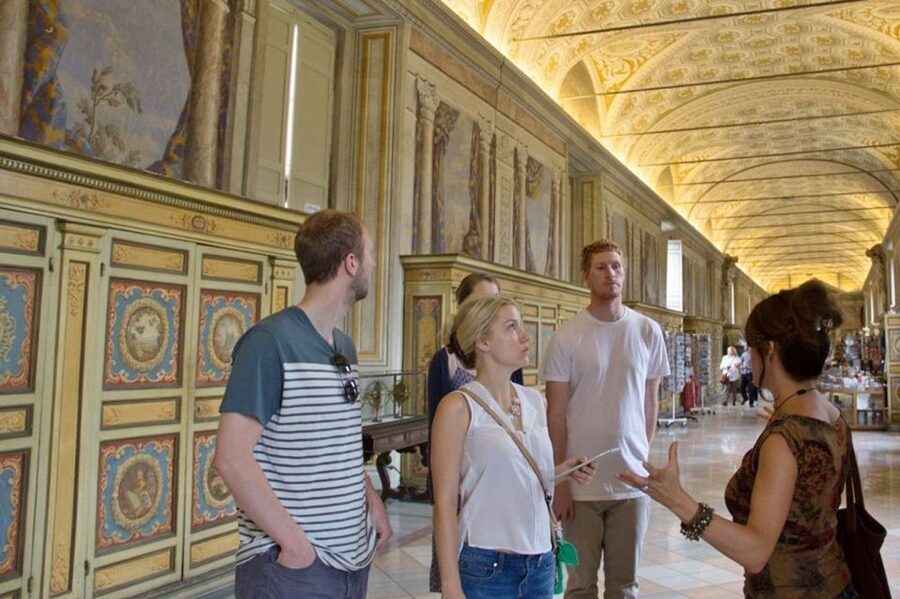 Vatican: Early Entry to Museums, Sistine Chapel & St Peter's - What the $128 price includes