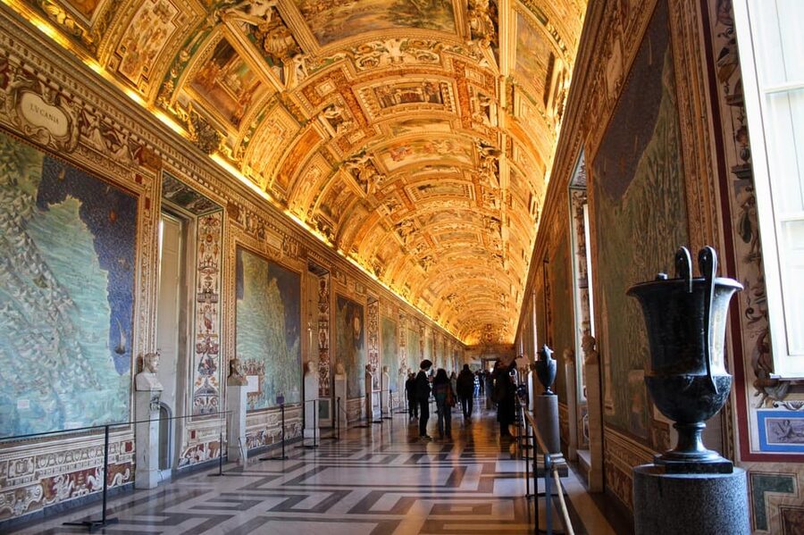 Vatican Museums, Sistine Chapel and St. Peter's Guided Tour - Who will get the most from this experience?