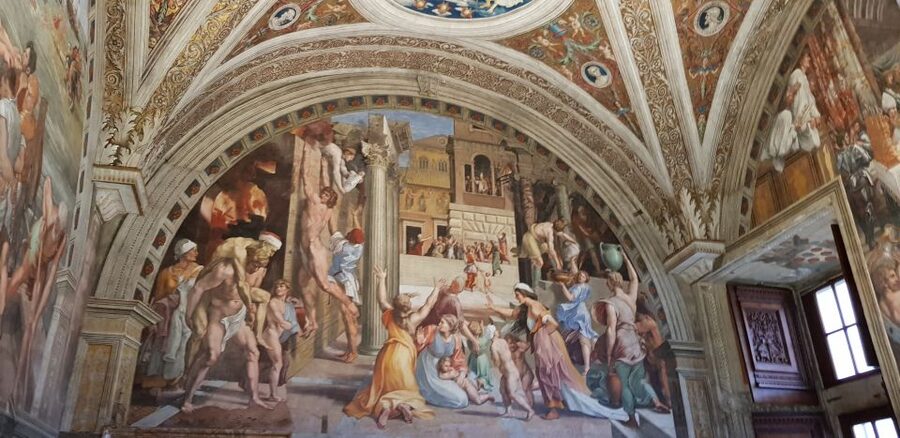 Vatican Museums: Sistine Chapel and St. Peter's Tour - Gallery of Maps: a beautiful pause in the route