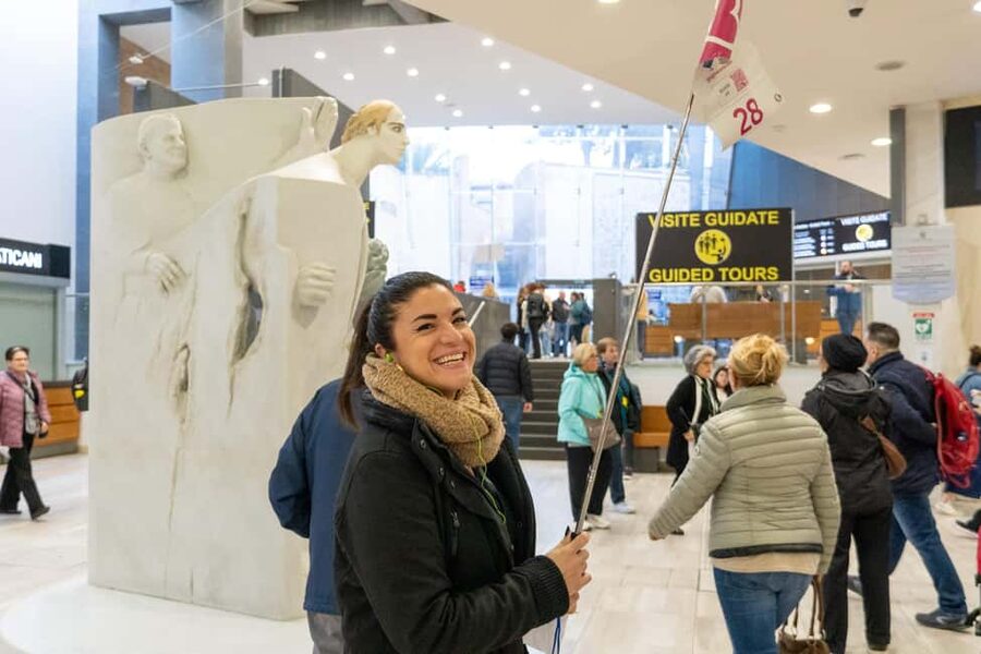 Vatican Museums & Sistine Chapel Skip-the-Ticket-Line Tour - Finishing at St. Peter’s Basilica