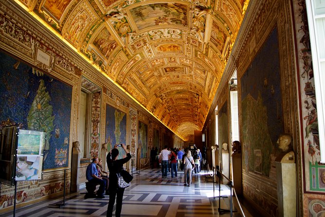 Vatican Museums Sistine Chapel Tour with access to St Peter - Why this three-hour Vatican route works