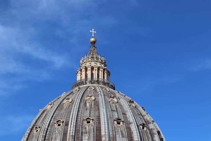 Vatican: St. Peter’s Basilica & Dome Ticket with Audioguide - Exploring the basilica after the climb